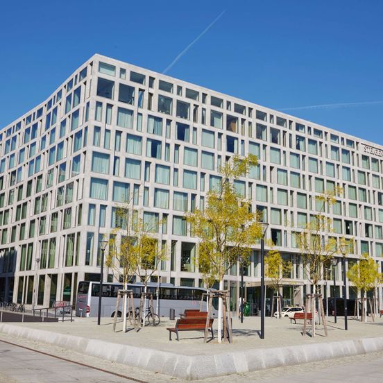 Building view of Steigenberger Hotel Am Kanzleramt