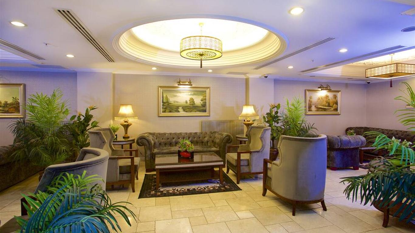 Emporium Hotel