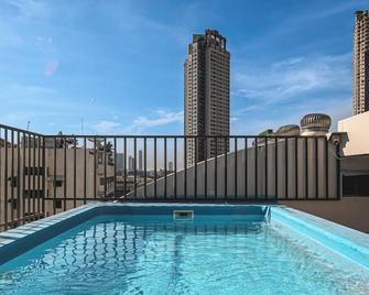 Pas Cher Hotel de Bangkok - Bangkok - Pool