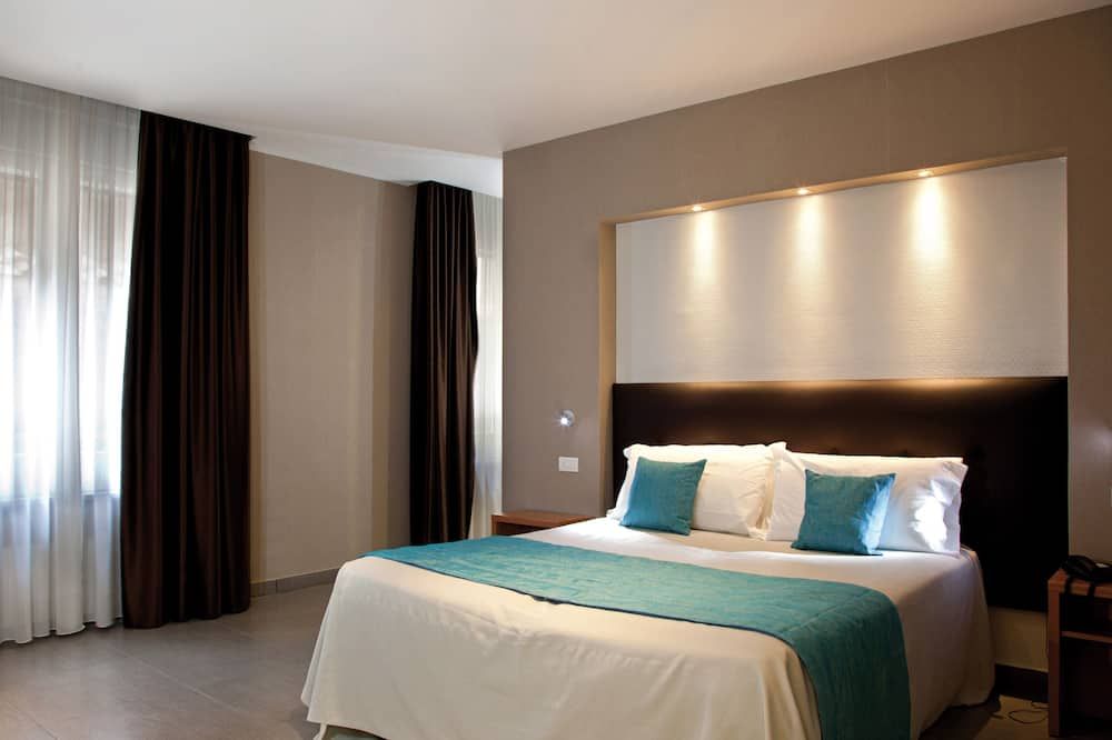 Bedroom view of Napolit'amo Hotel Medina