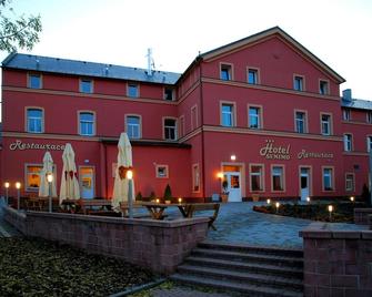 Hotel Senimo - Olomouc - Rakennus