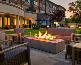 Courtyard by Marriott Paramus - Paramus - Patio