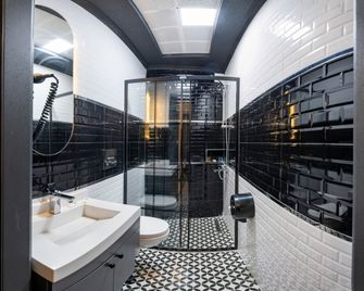 Paradise Airport Hotel - Istanbul - Bathroom