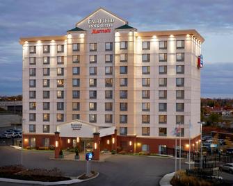 Fairfield Inn & Suites by Marriott Montreal Airport - Montreal - Building