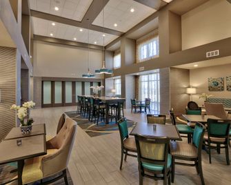 Hampton Inn & Suites Albuquerque/Airport - אלבקורקי - מסעדה