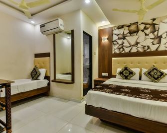 Hotel Guestinn Residency - מומבאי - חדר שינה