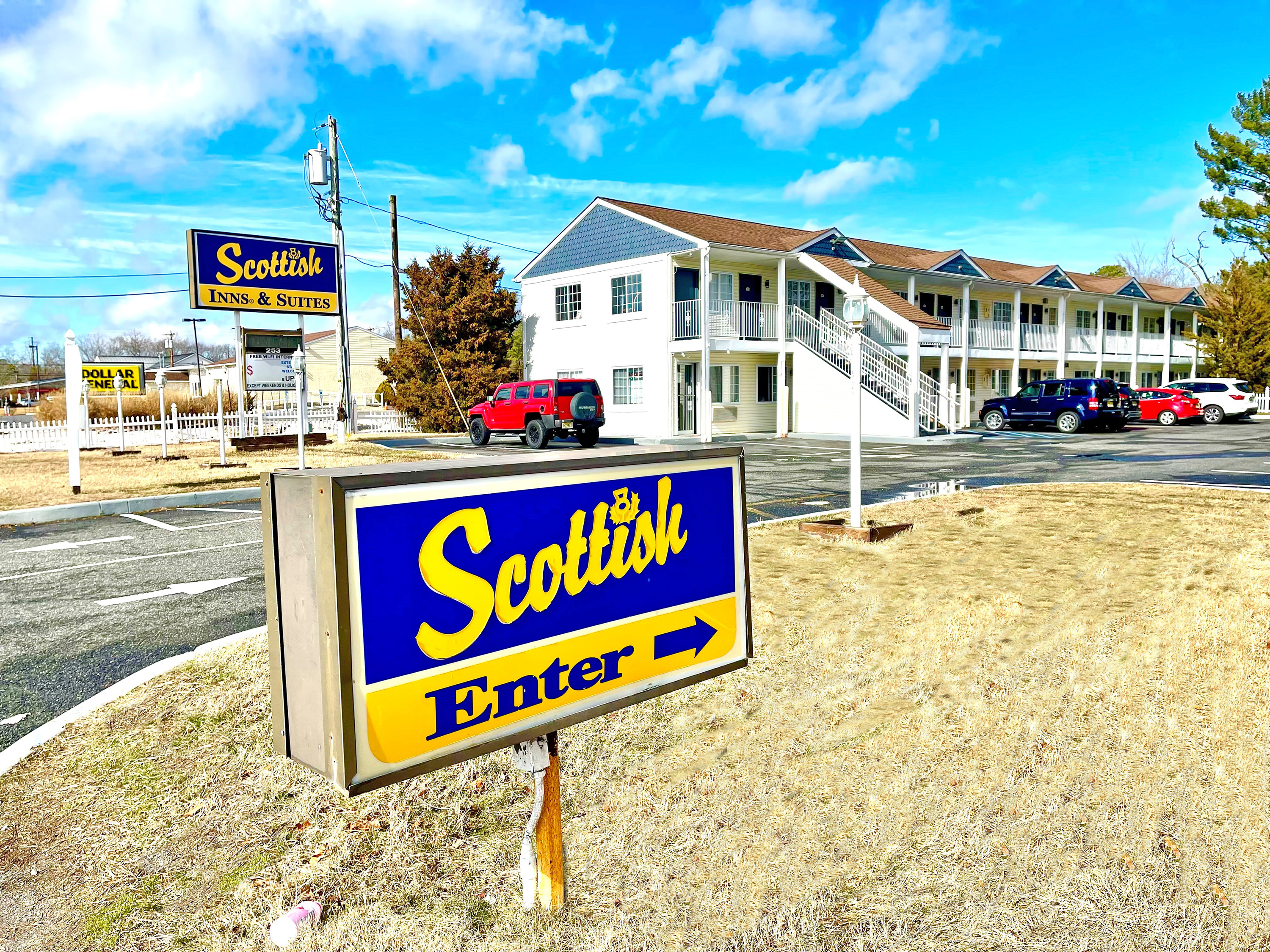 Scottish Inns And Suites - Galloway - Building