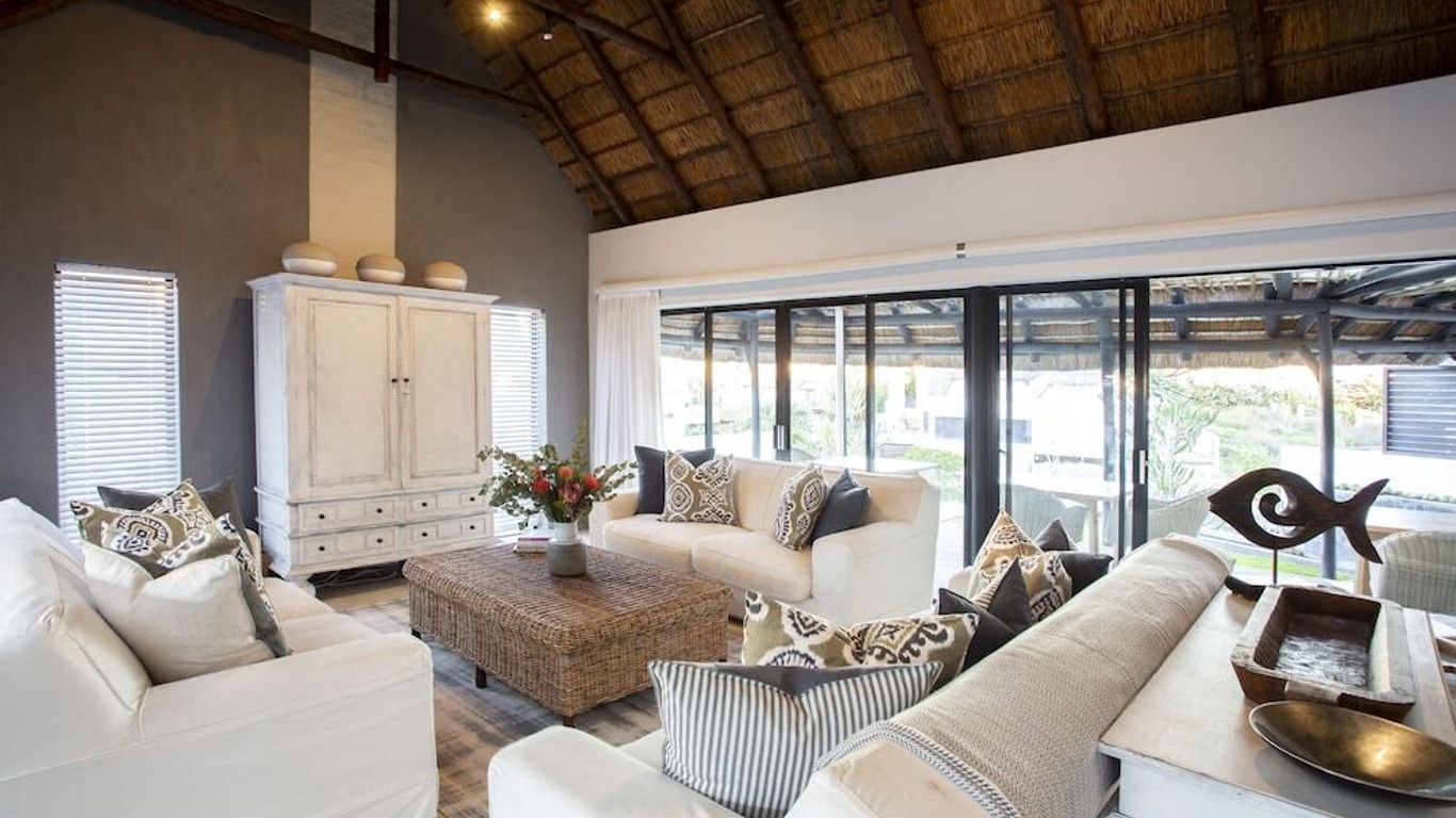 كانال جيست هاوس