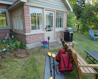 Lily Pad Suite on Chain of Lakes in Up North Michigan - Ellsworth - Patio