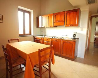 Agriturismo Il Marrugio - Viterbo - Kitchen
