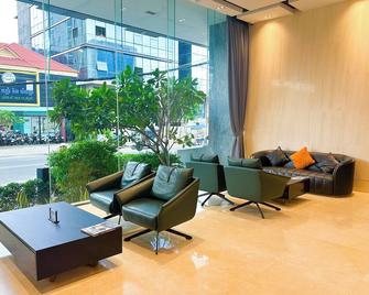Golden One Modern Escape by Soben Homes - Phnom Penh - Lobby