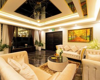 桑達爾斯莉莉飯店 - 大勒 - 大廳