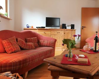 Vacation Apartment Am Schiedersee - Fewo Am Schiedersee - Schieder-Schwalenberg - Living room