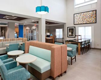 Holiday Inn Express & Suites Scott-Lafayette West by IHG - Scott - Sala de estar