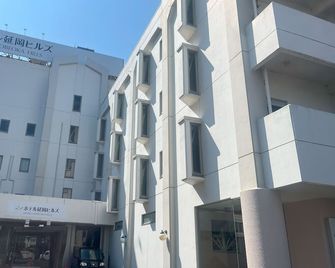 Hotel Nobeoka-Hills - Nobeoka - Gebouw