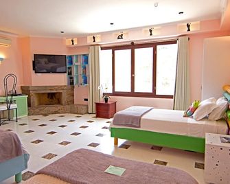 Beautiful Ios Suite | Suite Junior | Tzamaria - Ios - Chambre