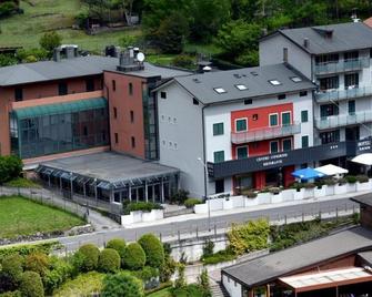 Hotel Aurora - Chiavenna - Gebäude