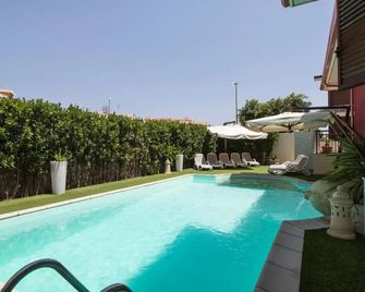 Villa Margherita - Pozzallo - Basen