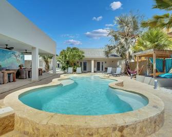 All Seasons Apartments - Kralendijk - Alberca