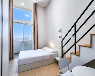 Chuncheon Bella Residence - Chuncheon - Bedroom