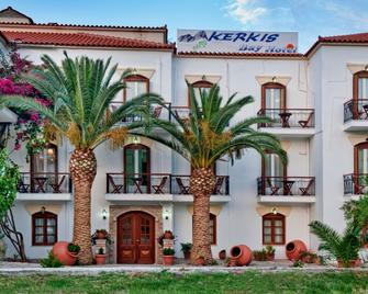 Kerkis Bay - Samos - Building