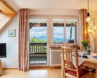 Apartment 'Abendrot, 55qm' with Mountain View, Shared Terrace and Wi-Fi - Sankt Peter - Essbereich