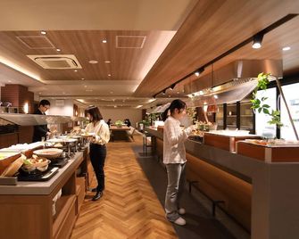 Osaka Corona Hotel - Osaka