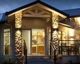 Ngati Ruanui Stratford Mountain House - Stratford - Edifici