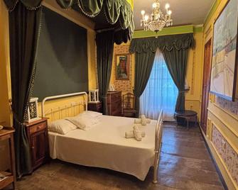 Hotel Buen Retiro Casa de la Música y el Sonido - Güímar - Schlafzimmer