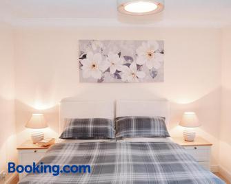 Blackwater Meadow Apartment - Ellesmere - Bedroom
