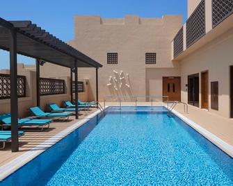 Hyatt Place Dubai Wasl District - Dubai - Pool
