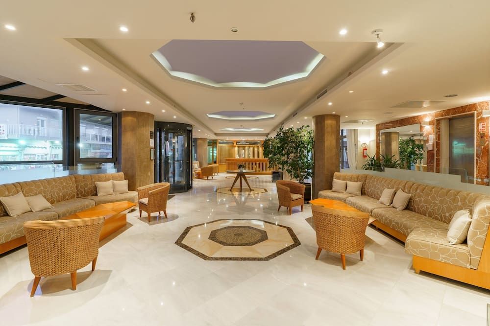 Pearl Beach - ריתימנו - טרקלין