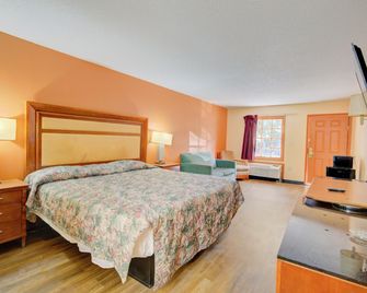 Hotel O Deluxe Inn Kingstree Sc Hwy 52 - Kingstree - Slaapkamer