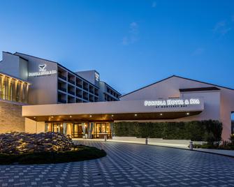 Portola Hotel & Spa At Monterey Bay - Monterrey - Edificio