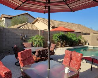 Heated Pool! 3 Bedroom In Quiet Sundance Community Of Buckeye, Az - Buckeye - Pool