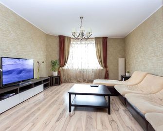 Minsklux Apartments 2 Bedrooms - 100 Sqm - מינסק - סלון