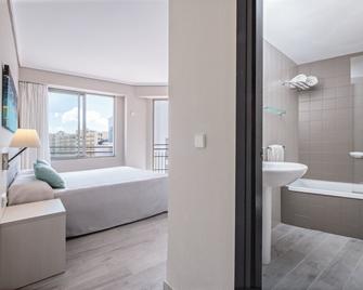 Azuline Hotel Llevant - Sant Antoni de Portmany