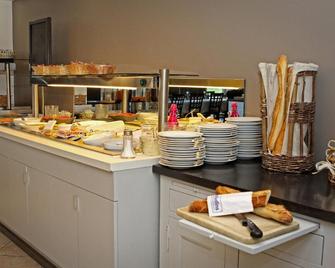 Balladins Geneve Saint Genis Pouilly - Saint-Genis-Pouilly