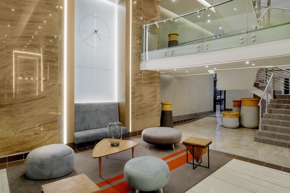 The Regency Apartment Hotel Menlyn