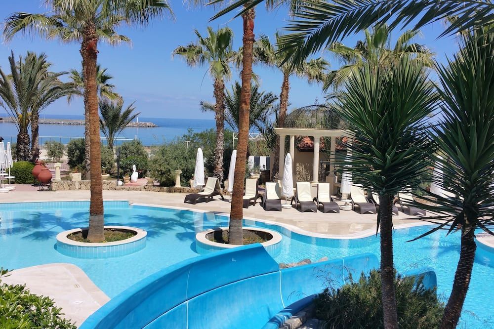 أوسكار ريزورت هوتل