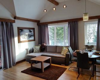 Apartamenty Everysky - Emilii Plater 18-18a - Karpacz - Pokój dzienny