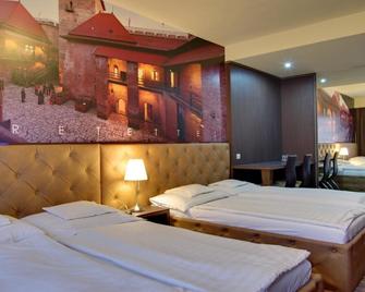 Hotel Corvin - Gyula - Slaapkamer