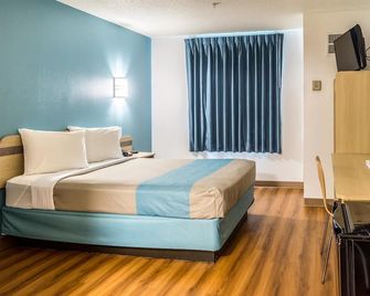 Motel 6 Lincoln City - Lincoln City - Habitación