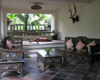 Puri Brata - Parangtritis - Edificio