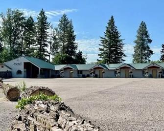 #19 One Queen Bed In Lovely Columbia Falls With Wifi, Ac 20 Mi From Gnp - Columbia Falls - Bâtiment