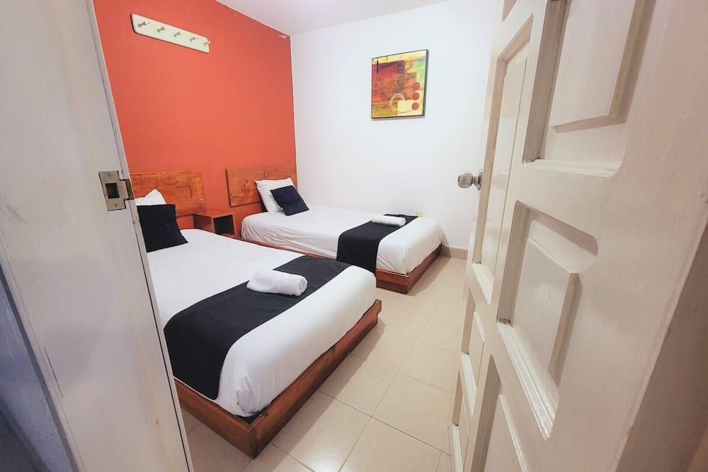 Hotel Dulce Luna - סן קריסטובל דה לס קאסאס - חדר שינה