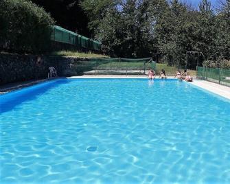 Hotel Cinco Castaños - Candelario