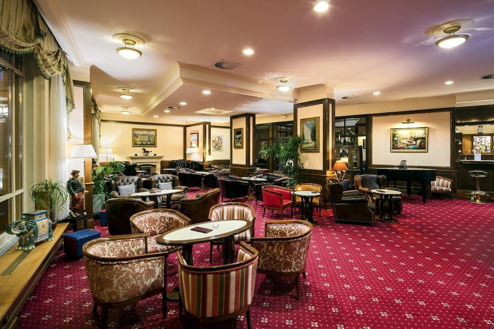 إنترهوتل سنترال - كارلوفي فاري - ردهة