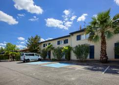 Kyriad Libourne Saint Emilion - Libourne - Building