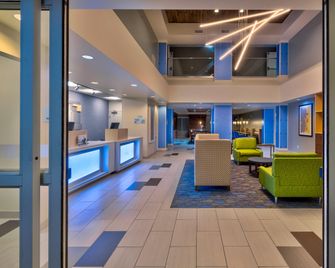 Holiday Inn Express & Suites Effingham By IHG - Effingham - Ingresso